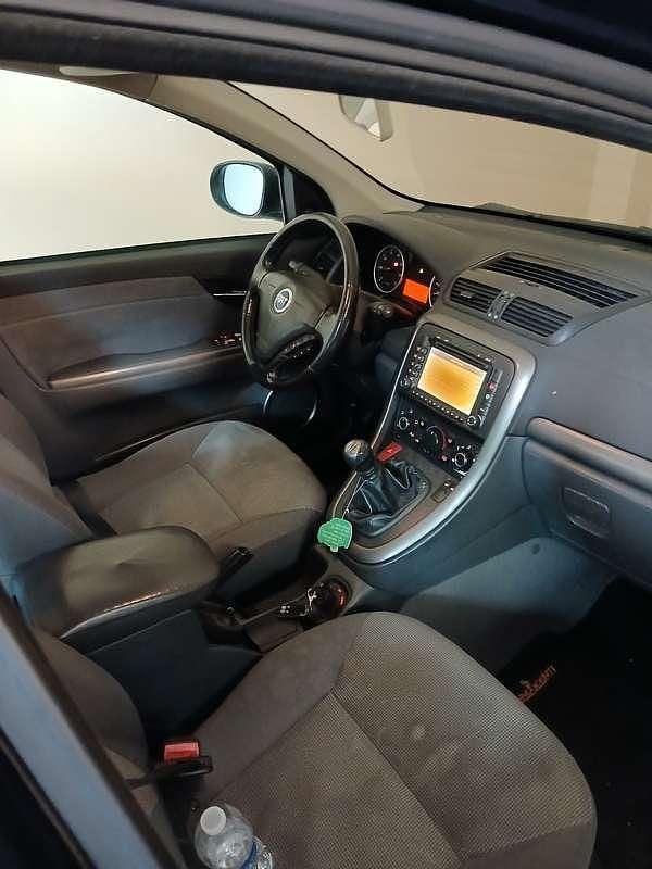 Usata Fiat Croma Dynamic 120 CV (88 kW) 2006 Blu Berlina