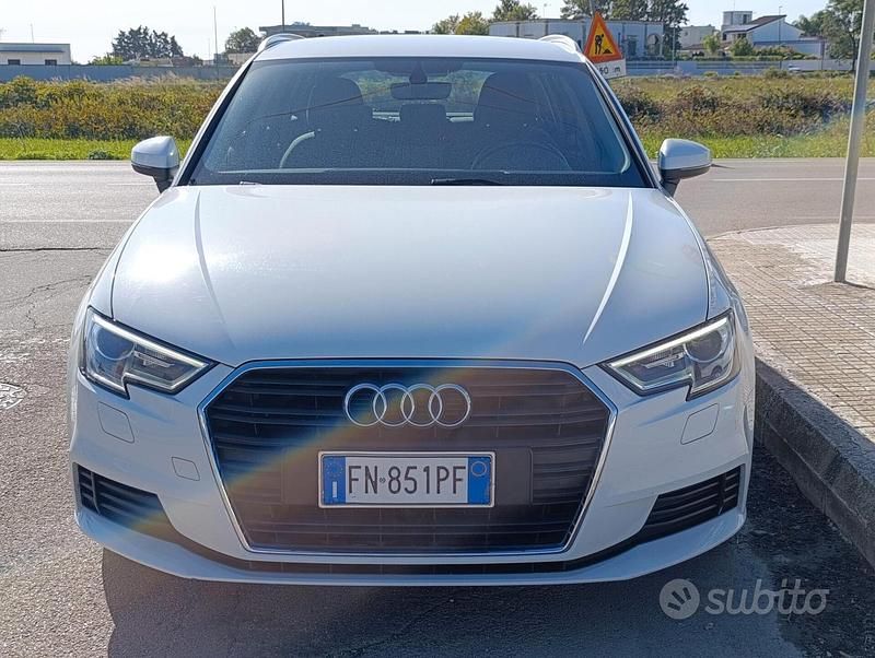 Usata Audi A3 Design 116 CV (85 kW) 2018 Bianco Berlina