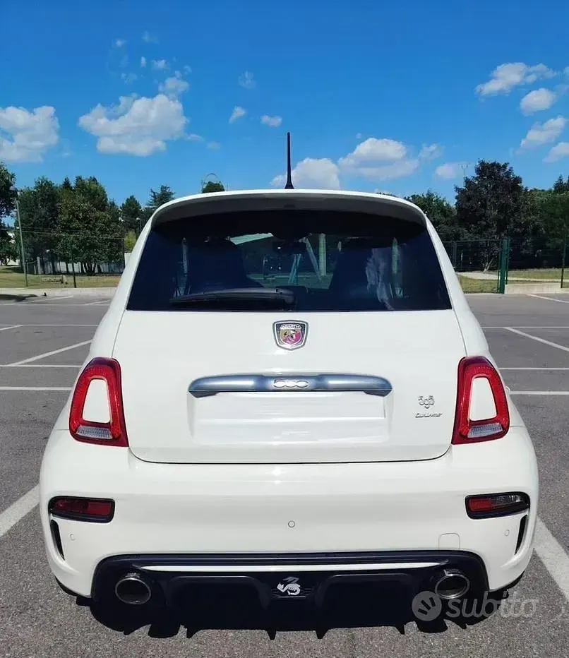 Usata Abarth 595 Turismo 165 CV (121 kW) 2017 Bianco Utilitaria