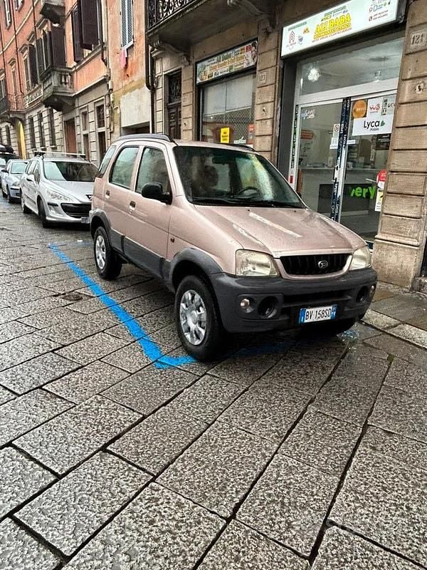 Grigio Usata 2001 Daihatsu Terios SUV | 1900 € (Super prezzo) - Immagine 1/4