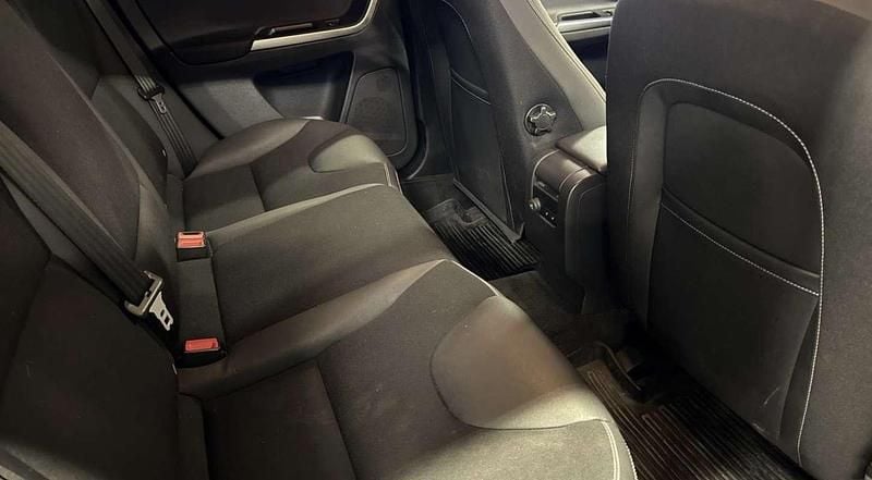 Usata Volvo XC60 Momentum 163 CV (119 kW) 2010 SUV