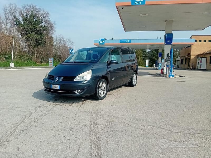 Usata Renault Espace 130 CV (95 kW) 2008 Nero Monovolume