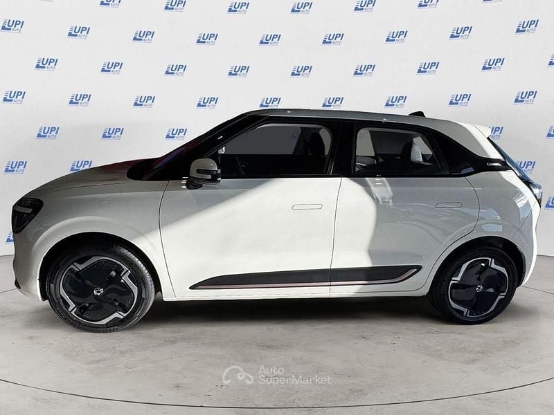 Nuova DongFeng Box 69 kW (95 CV) 2025 Bianco Utilitaria