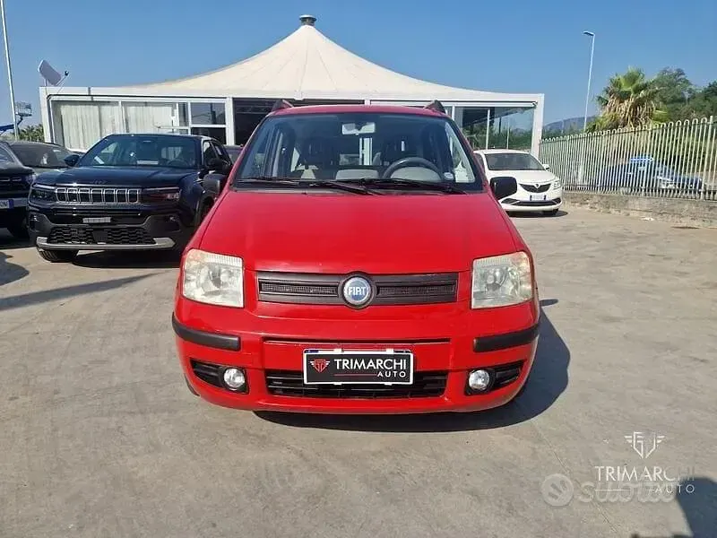 Usata Fiat Panda Emotion 69 CV (50 kW) 2005 Utilitaria