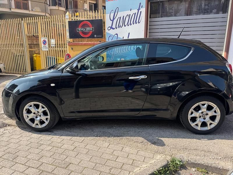 Usata Alfa Romeo MiTo Progression 90 CV (66 kW) 2009 Nero Utilitaria