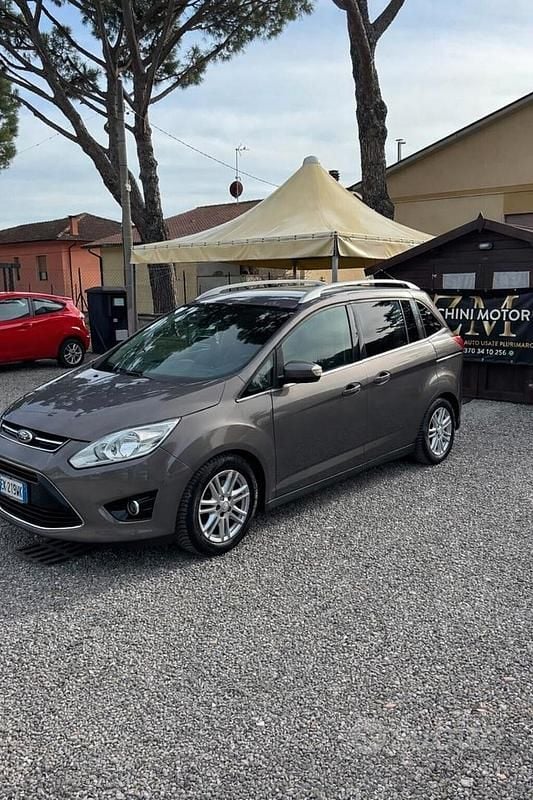 Usata Ford Grand C-Max Titanium 116 CV (85 kW) 2012 Grigio Monovolume