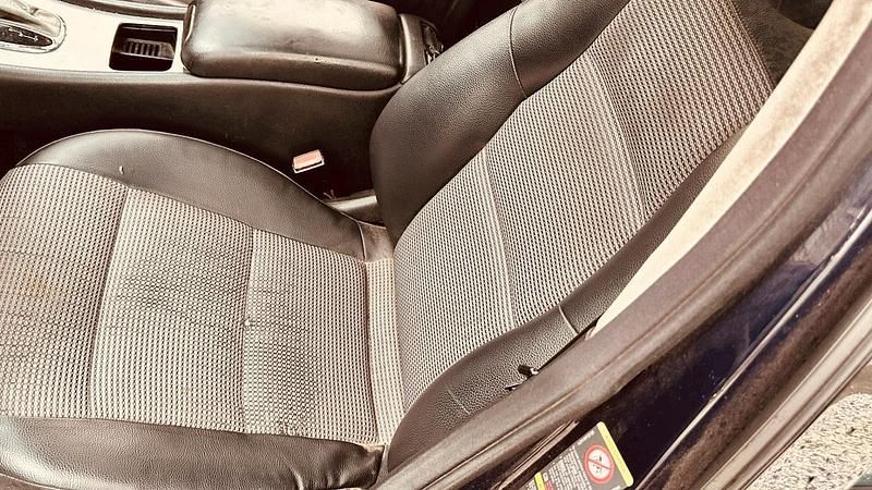 Usata Mercedes C220 Avantgarde 149 CV (109 kW) 2005 Blu Station wagon