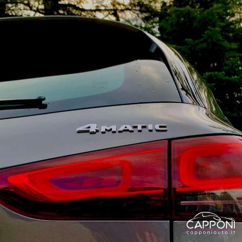 Usata Mercedes GLA220 AMG line 190 CV (139 kW) 2020 Grigio SUV