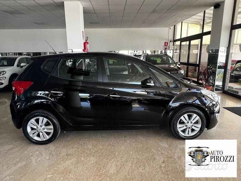 Usata Hyundai ix20 90 CV (66 kW) 2013 Nero Utilitaria
