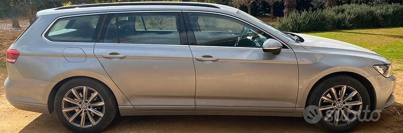 Usata VW Passat Business 150 CV (110 kW) 2017 Grigio Station wagon