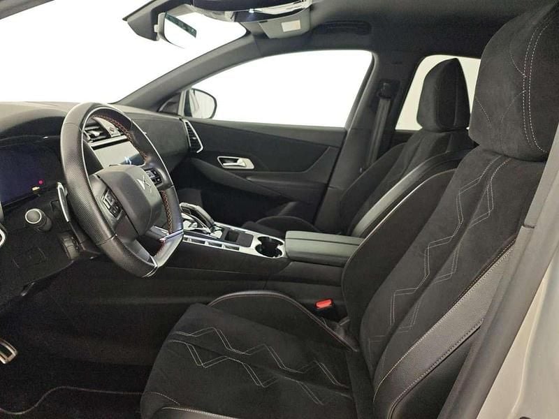 Gebraucht DS Automobiles DS7 Crossback Bastille 131 PS (96 kW) 2023 Grau SUV