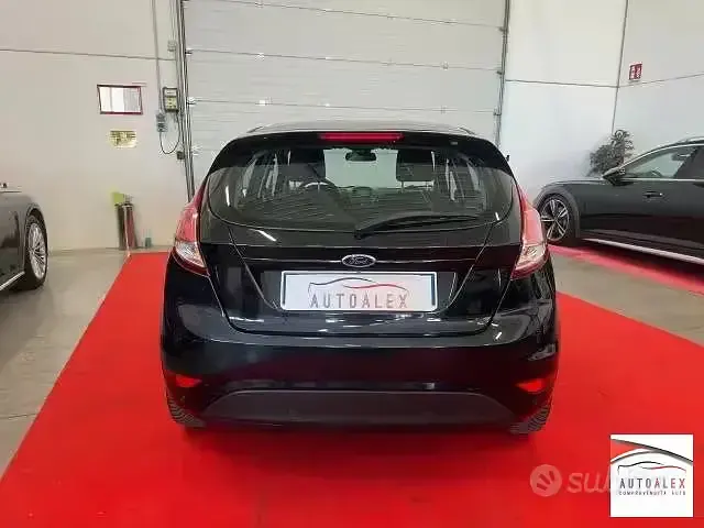Usata Ford Fiesta 95 CV (69 kW) 2016 Nero Utilitaria