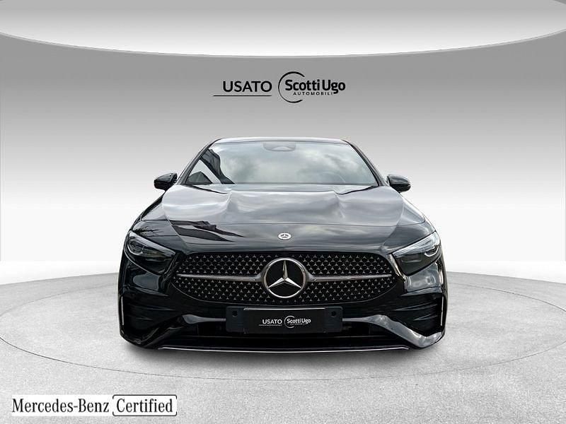 Usata Mercedes A180 116 CV (85 kW) 2024 Nero Utilitaria