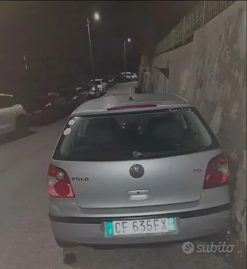 Usata VW Polo 75 CV (55 kW) 2003 Grigio Berlina