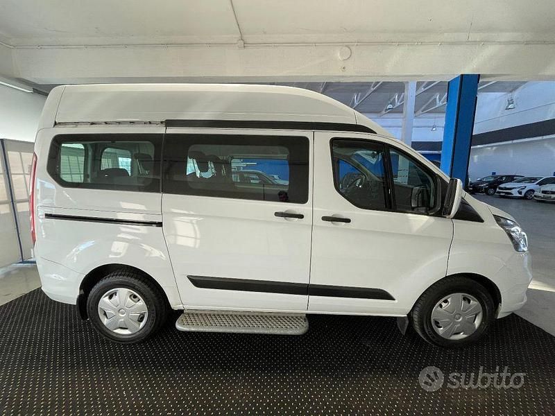 Usata Ford Tourneo 105 CV (77 kW) 2019 Bianco Station wagon