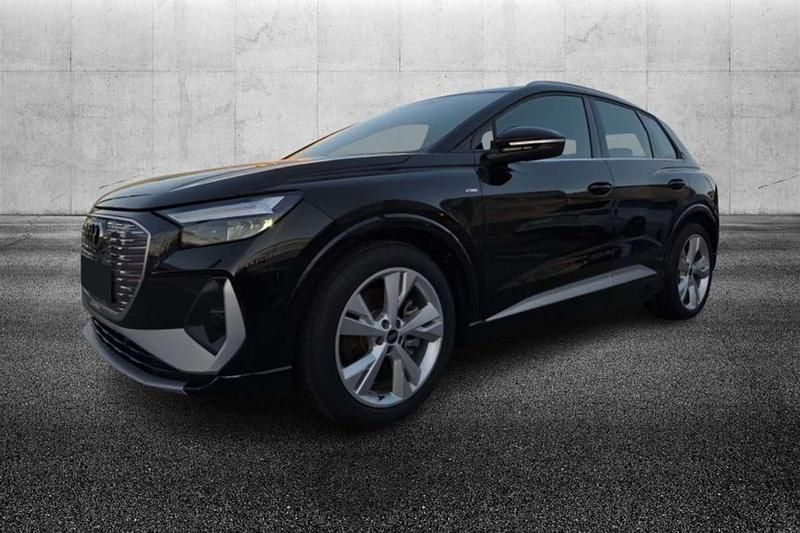 Usata Audi Q4 e-tron S-Line 69 kW (95 CV) 2022 Nero SUV