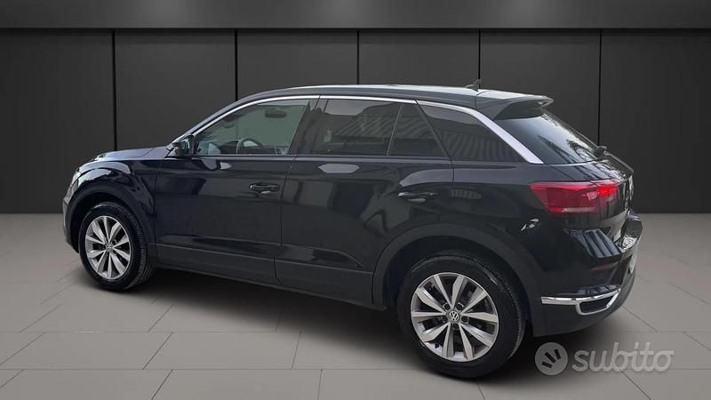 Usata VW T-Roc Business 150 CV (110 kW) 2020 Nero SUV