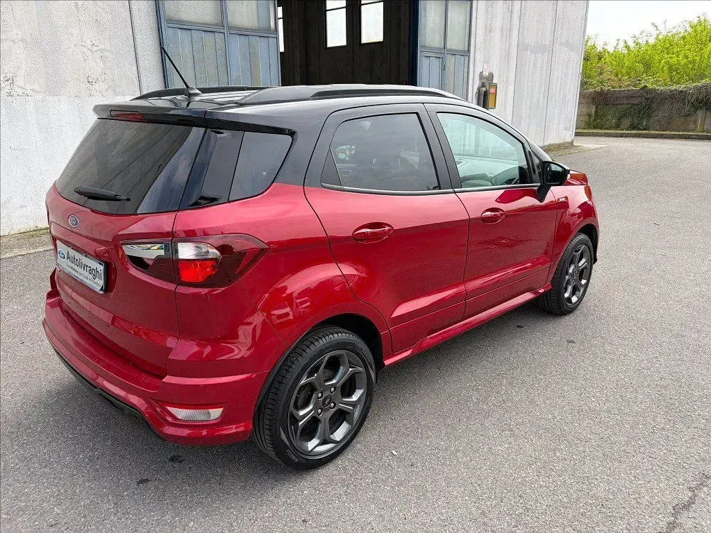 Usata Ford Ecosport ST-Line 125 CV (91 kW) 2023 Fantastic red SUV