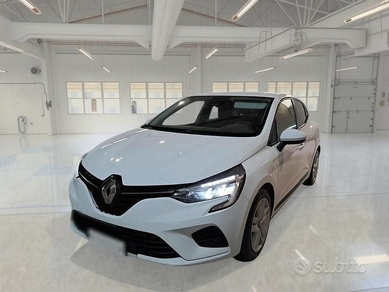 Bianco Usata 2022 Renault Clio V Business Tre volumi | 13.550 € (Ottimo prezzo) - Immagine 1/4