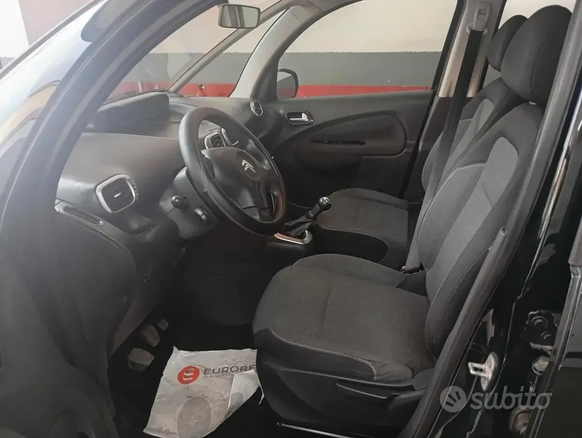 Usata Citroën C3 Picasso SELECTION 99 CV (72 kW) 2015 Nero Monovolume