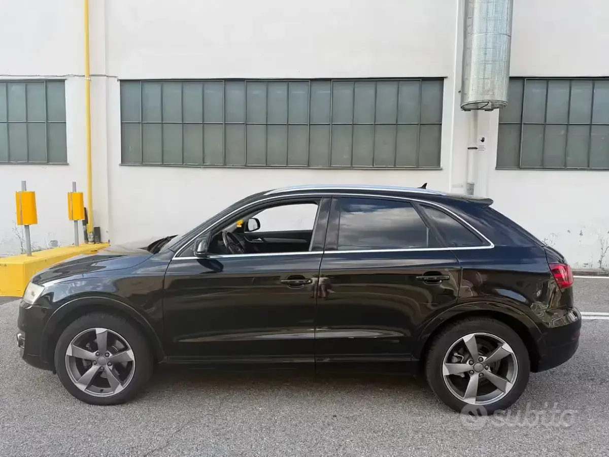 Usata Audi Q3 Advanced 177 CV (130 kW) 2012 Nero SUV