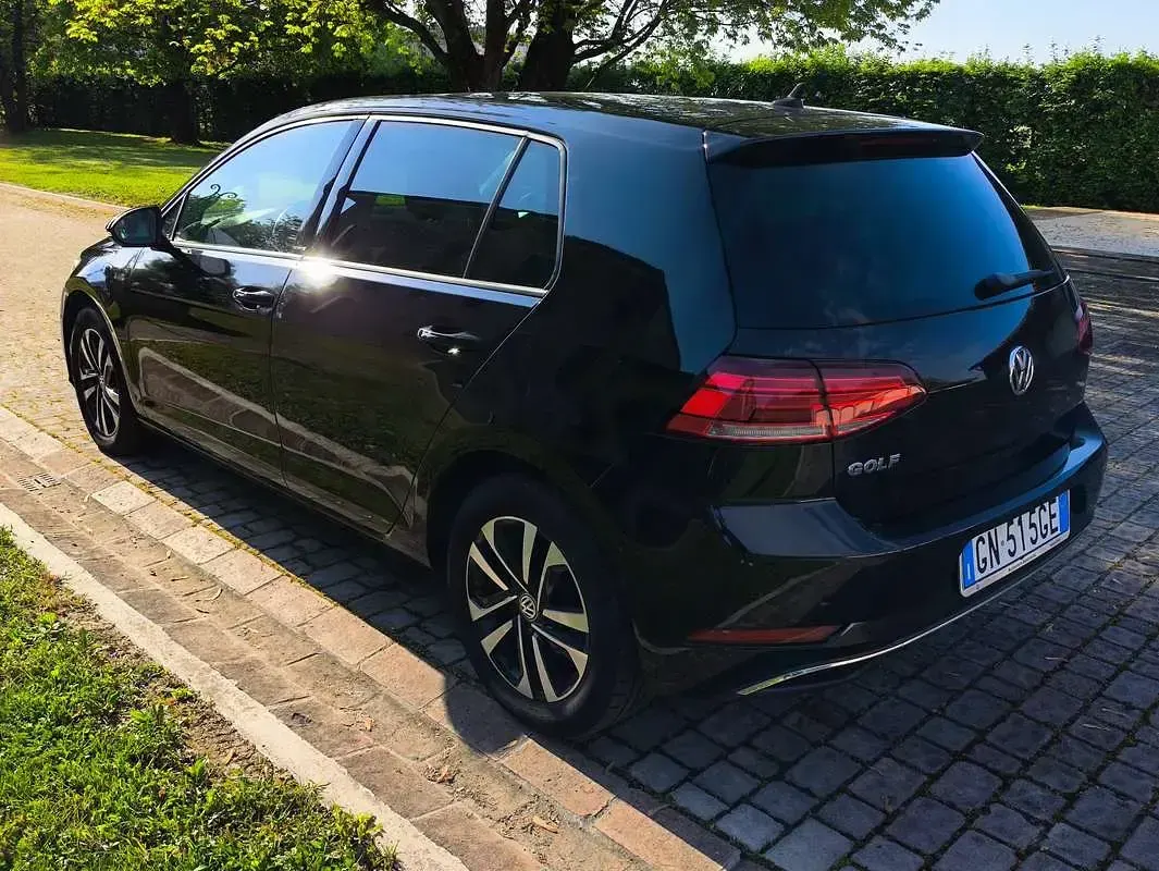 Usata VW Golf VII IQ Drive 116 CV (85 kW) 2019 Nero Berlina