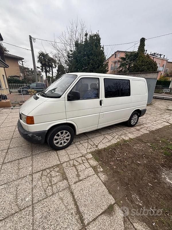 Usata VW Transporter 88 CV (64 kW) 2002 Furgone