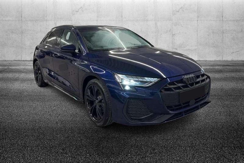 Usata Audi A3 S-Line 150 CV (110 kW) 2024 Blu/azzurro Berlina