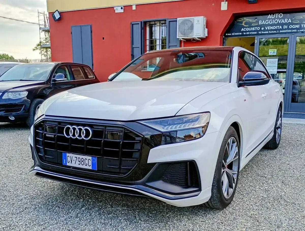 Usata Audi Q8 Sport 286 CV (210 kW) 2021 Other SUV