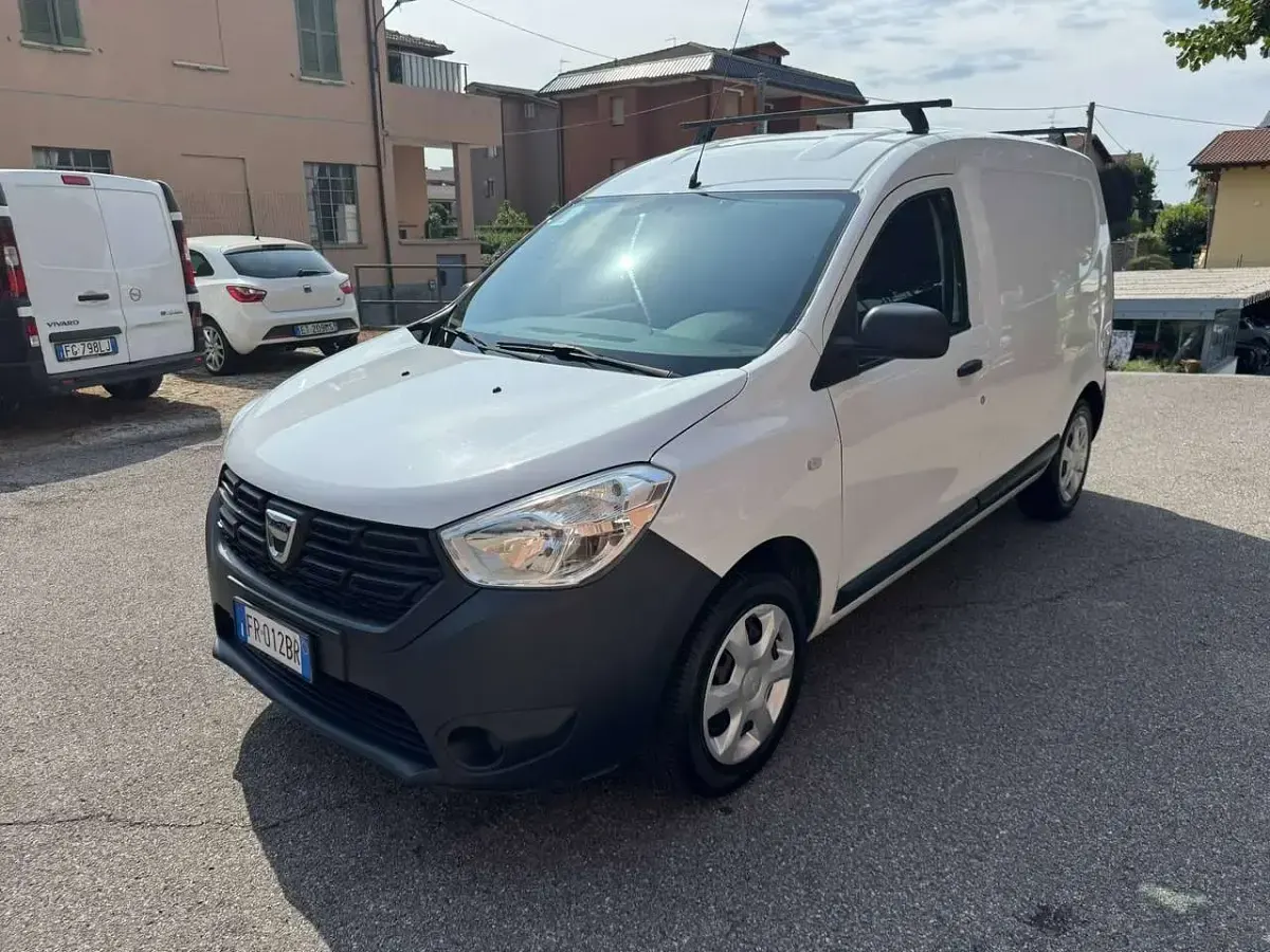 Usata Dacia Dokker 102 CV (75 kW) 2018 Bianco Monovolume