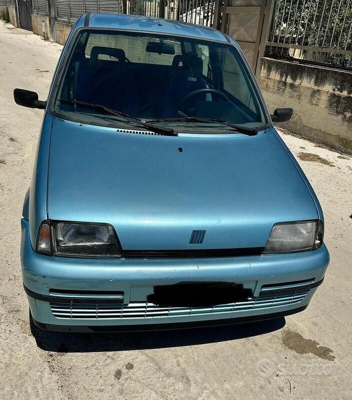 Usata Fiat Cinquecento 39 CV (28 kW) 1998 Blu Utilitaria