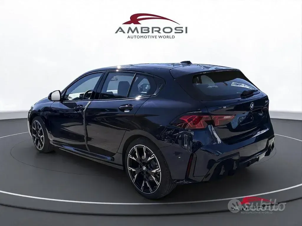 Nuova BMW 118 M Sport 150 CV (110 kW) 2026 Blu Utilitaria