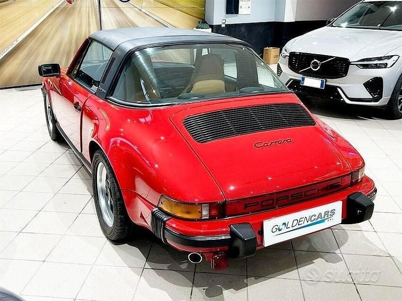 Usata Porsche 911 Carrera Cabriolet 231 CV (169 kW) 1986 Rosso Cabrio
