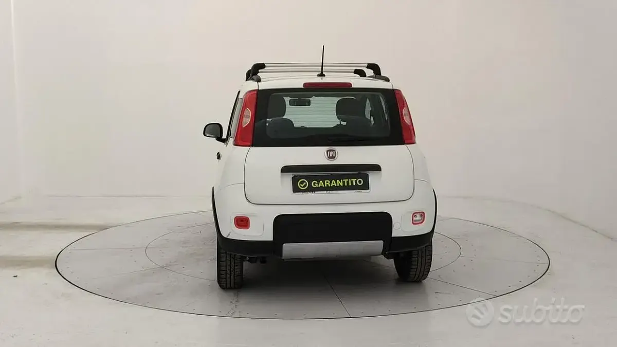 Usata Fiat Panda Wild 86 CV (63 kW) 2021 Bianco Utilitaria