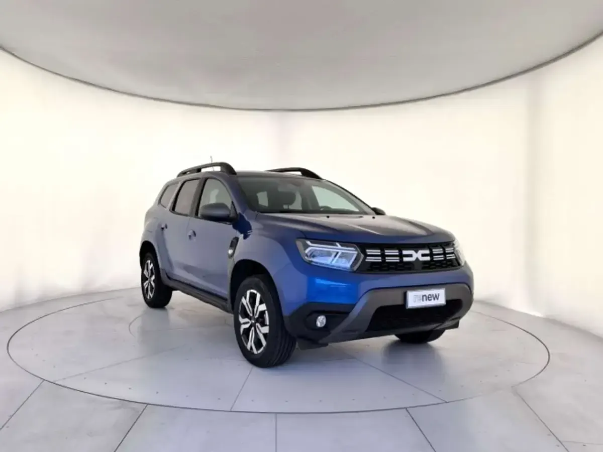 Usata Dacia Duster Journey 101 CV (74 kW) 2023 Blu iron SUV