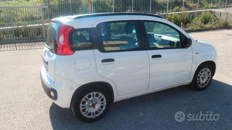 Usata Fiat Panda Easy 95 CV (69 kW) 2016 Bianco Utilitaria
