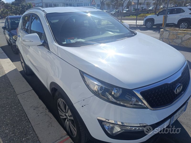 Usata 2015 Kia Sportage SUV | 11.000 € (Ottimo prezzo) - Immagine 1/4