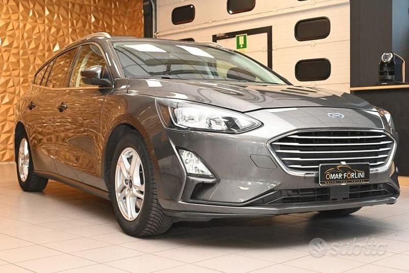 Usata Ford Focus Titanium 125 CV (91 kW) 2019 Gray Station wagon