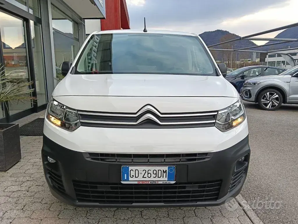 Usata Citroën e-Berlingo 102 CV (75 kW) 2020 Bianco Monovolume