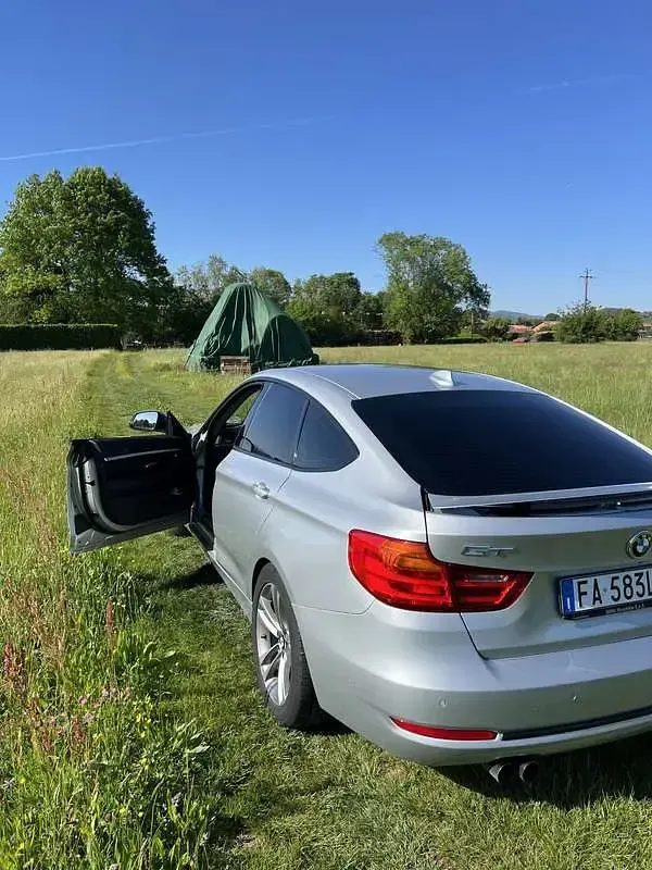 Usata BMW 330 Gran Turismo Sport Line 258 CV (189 kW) 2015 Berlina