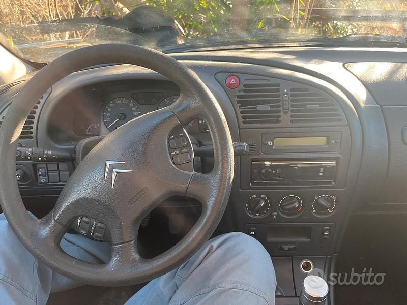 Usata Citroën Xsara 75 CV (55 kW) 2000 Verde Utilitaria