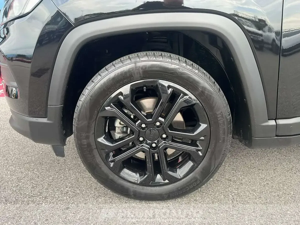 Usata Jeep Compass Night Eagle 131 CV (96 kW) 2023 Nero SUV