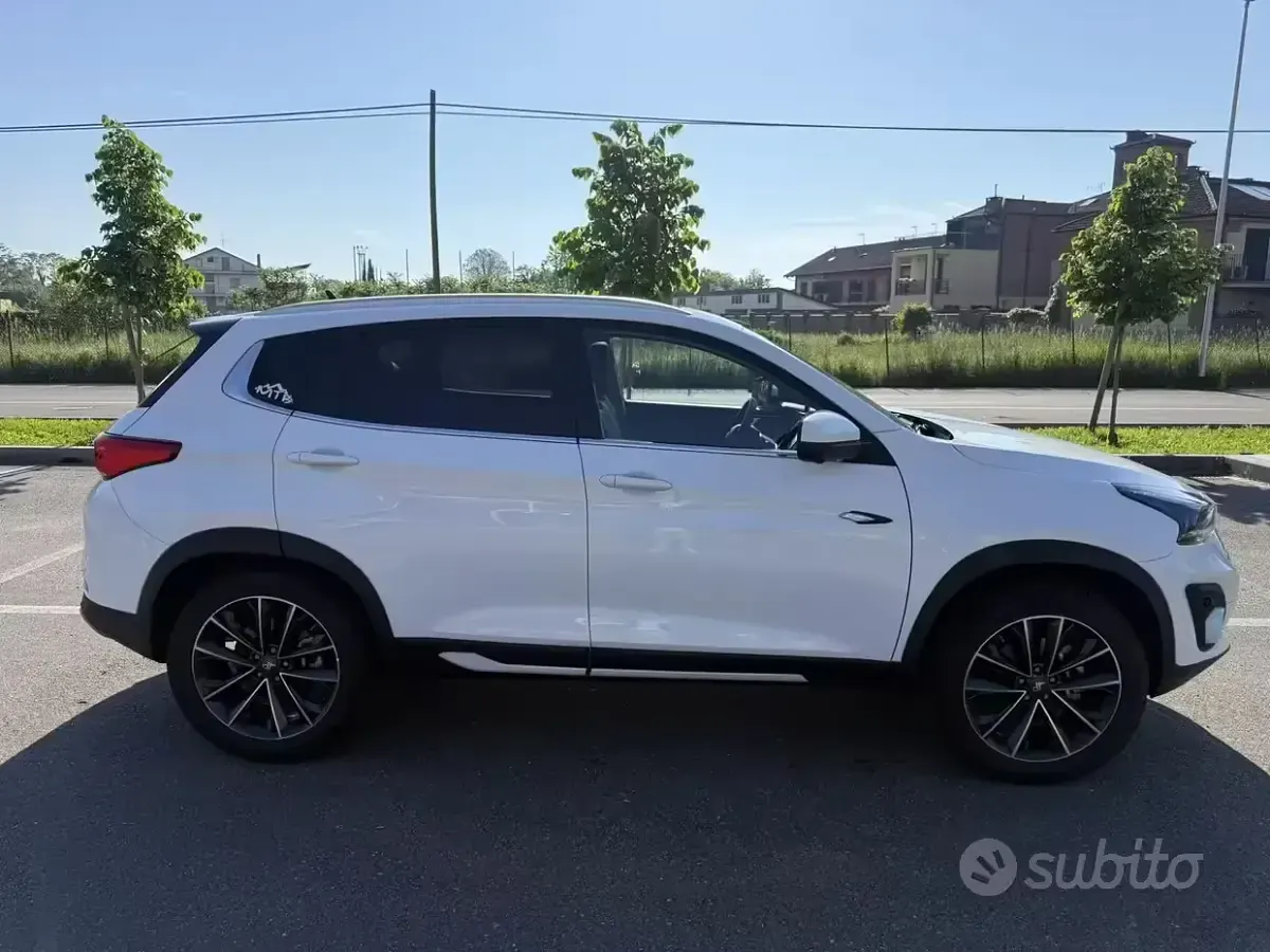 Usata DR F35 154 CV (113 kW) 2022 Bianco SUV