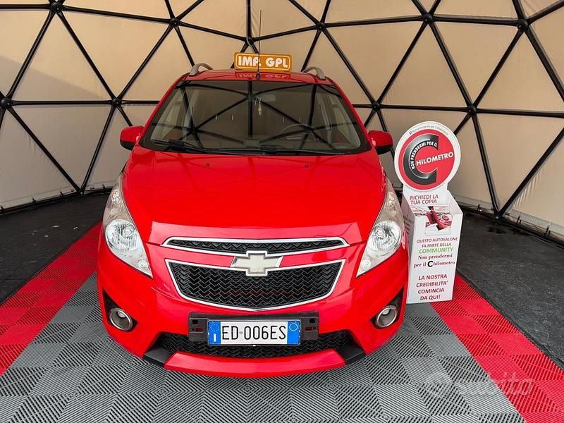 Usata Chevrolet Spark LS 81 CV (59 kW) 2010 Rosso Utilitaria