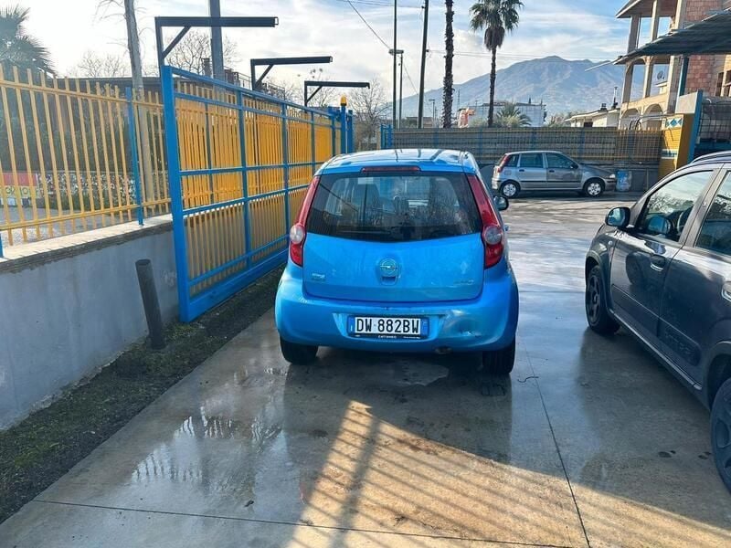 Usata Opel Agila Enjoy 65 CV (47 kW) 2009 Blu Utilitaria