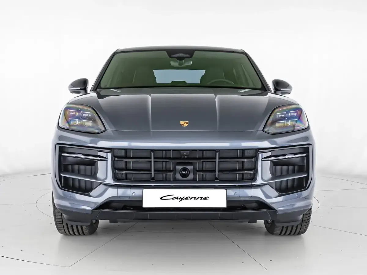 Nuova Porsche Cayenne Black Edition 2026 Grigio vanadio metallizzato SUV