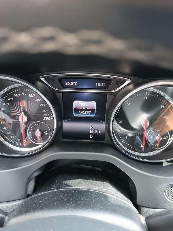 Usata Mercedes GLA200 136 CV (100 kW) 2017 SUV