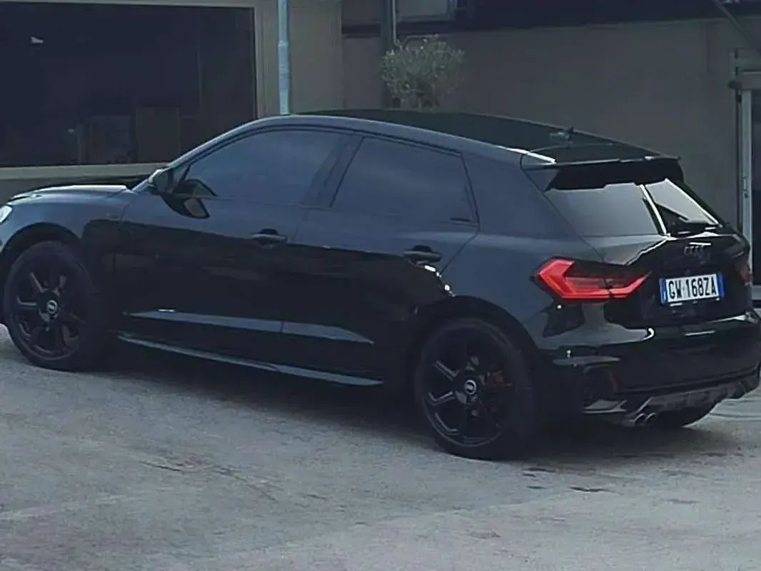 Usata Audi A1 Sportback Ambiente 207 CV (152 kW) 2022 Nero Utilitaria