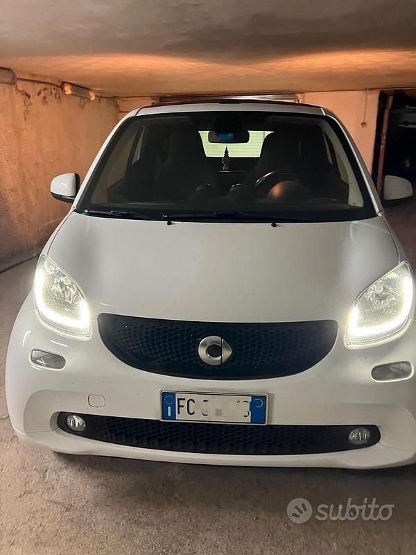 Usata Smart ForTwo Cabrio Prime 71 CV (52 kW) 2016 Bianco Cabrio