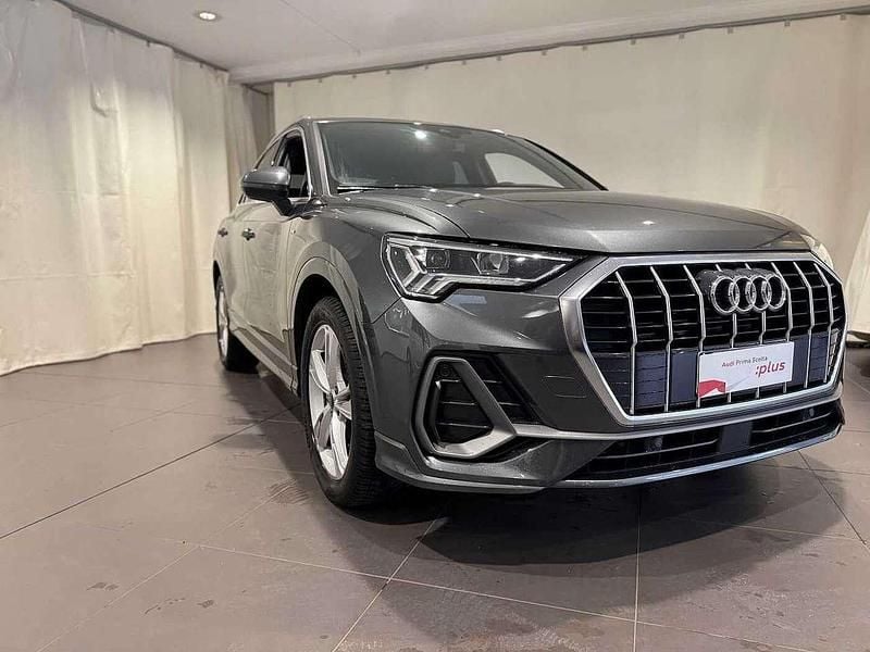 Grigio Usata 2024 Audi Q3 S-Line SUV | 37.900 € (Buon prezzo) - Immagine 1/4